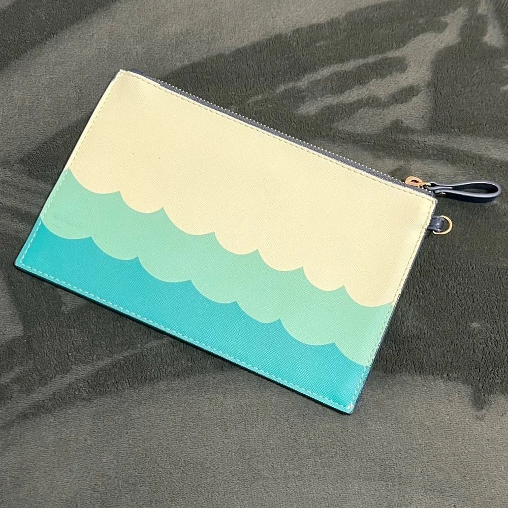 Spartina 449 UNSINKABLE Pouch - Picture 2 of 6